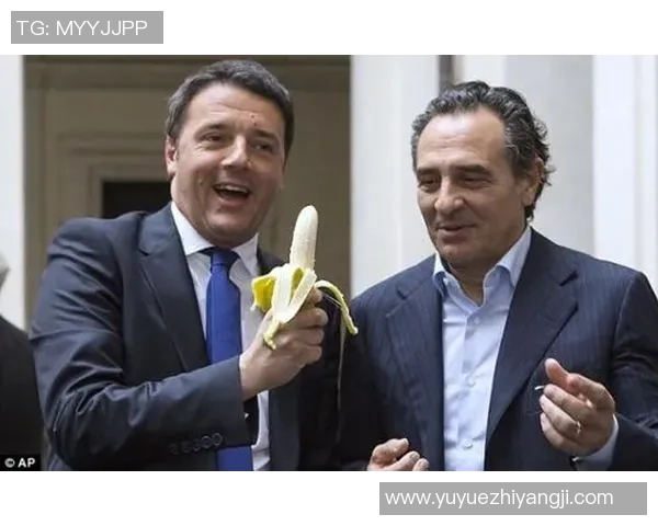 足球明星分享健康生活方式晒吃香蕉引发粉丝热议与关注 足球明星分享健康生活方式晒吃香蕉引发粉丝热议与关注